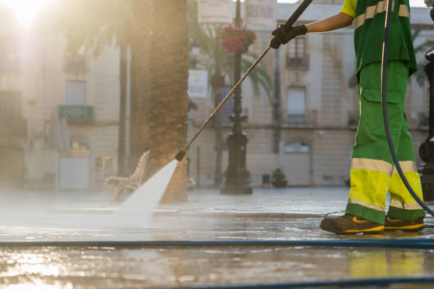Best Sidewalk and Walkway Cleaning  in Commerce, TX